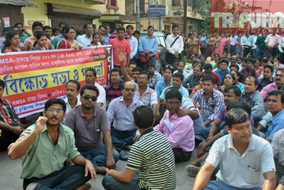 Terminated RMSA workers hold protest rally, demands withdrawal of their termination